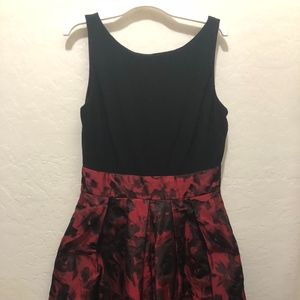 RALPH LAUREN Beautiful Black & Red Dress